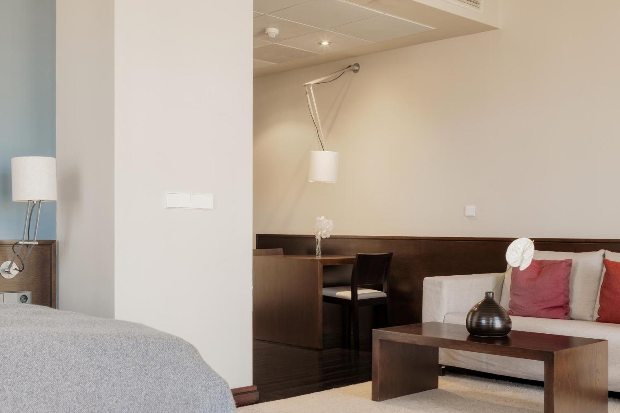 Hotel Bergs Suites Riga Dış mekan fotoğraf